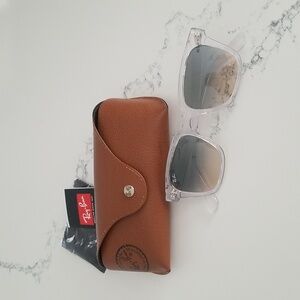 Ray-Ban 4323